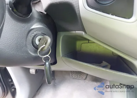 2010 Toyota Tacoma Base V6 from USA, damaged, VIN 3TMLU4EN1AM039742